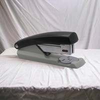 Leitz HeftgeräT Nexxt 5501 BüRo Tacker Bis 25 Blatt Mit 200 Klammern Schwarz