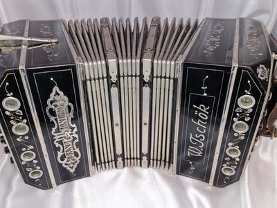 Bandoneon - Carlsfeld / W. Tschök / AA / Harmonika Bandonion Erzgebirge sehr alt