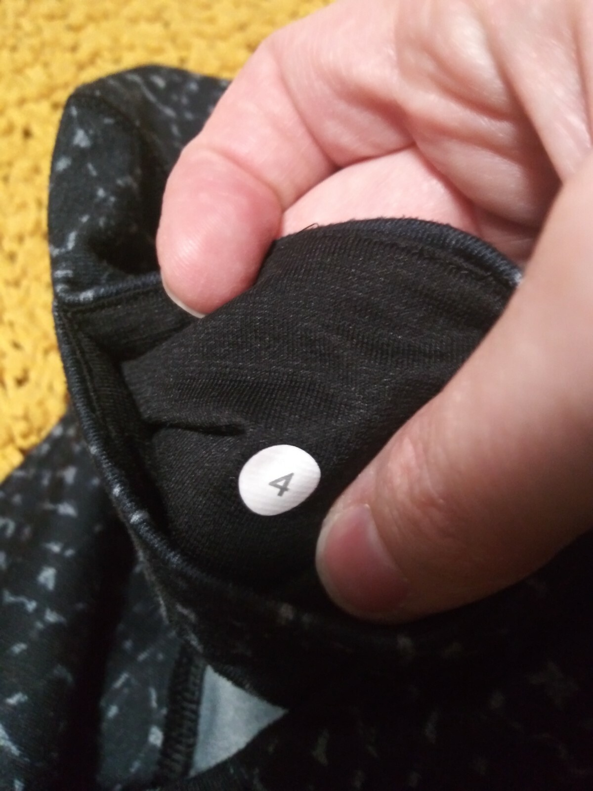 Lululemon constellation crop Patterned triangle g… - image 7