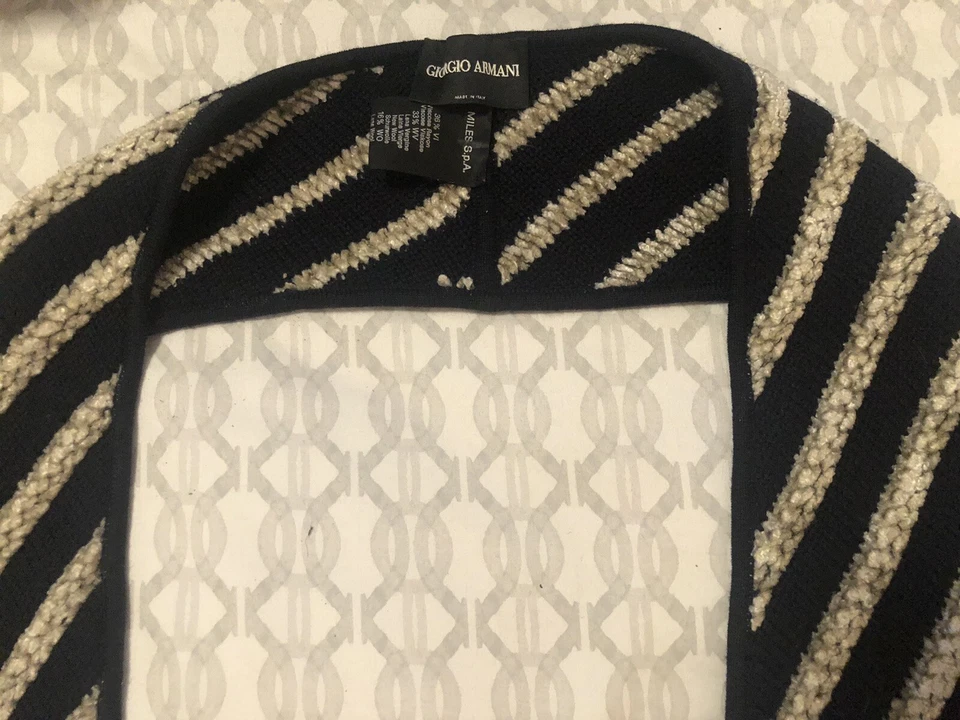 Giorgio Armani Wrap Shrug Shoulder Cover Black Stripe Wool Silk Knit 1Size Italy - Image 3 of 4