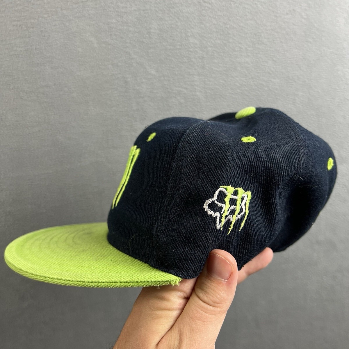 Vintage Fox Racing Monster Hat Mens Size 7 1/8 Black Green Fitted