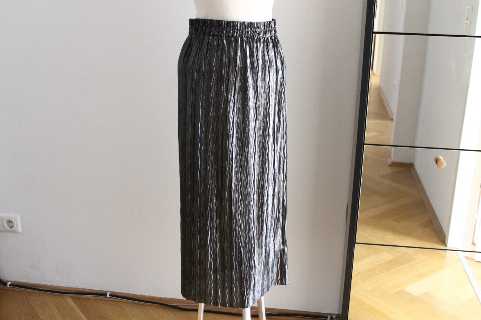 Bild 2 von 6
