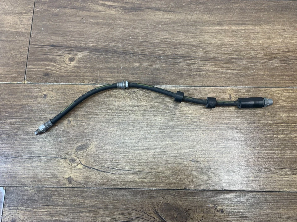 BMW X1 SUV 2013-2015 línea de manguera de líquido de frenos de rueda delantera lado izquierdo o derecho E84 Foto 2 de 3