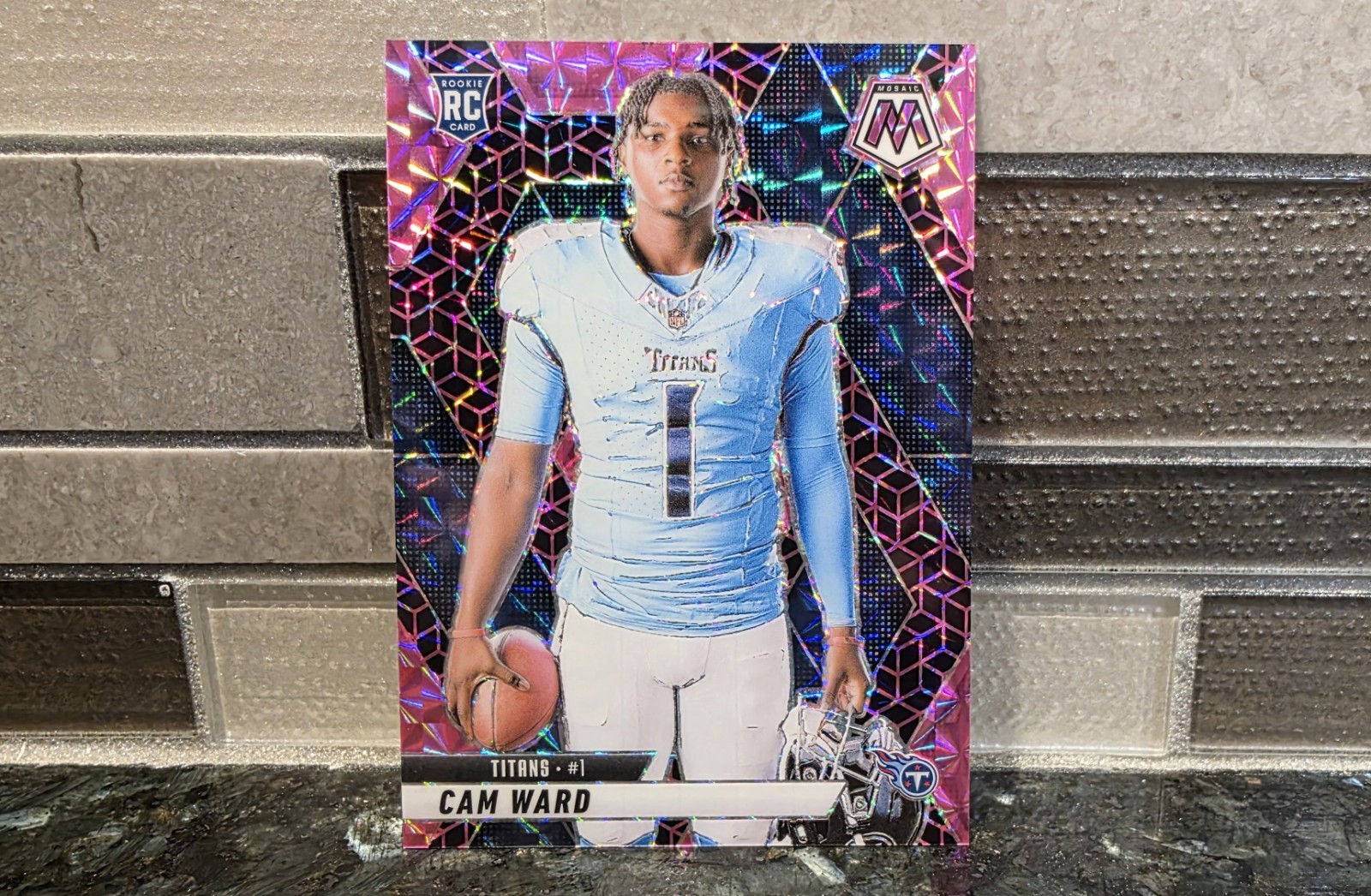2025 Mosaic Cam Ward /13 FOTL Pink Spectris Prizm RC Variation Titans Rookie 272