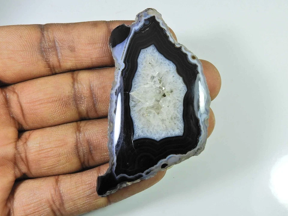 161Cts. Ágata druzy negra teñida elegante cabujón de cristal piedra preciosa suelta 36X71MM v82 Foto 2 de 4