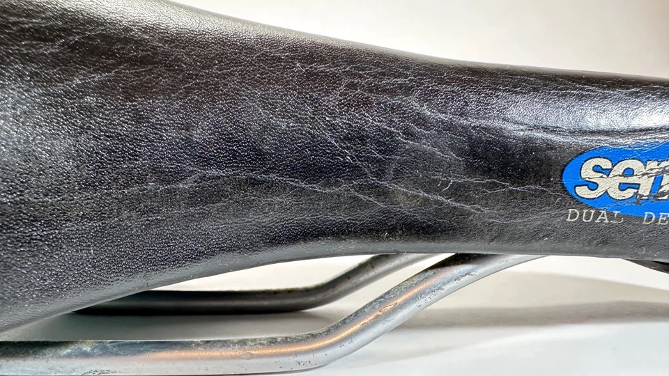 Serfas Men's MH-RX-01 Bicycle Saddle Seat Performance Black Reactive Gel - Used - Image 4 of 4