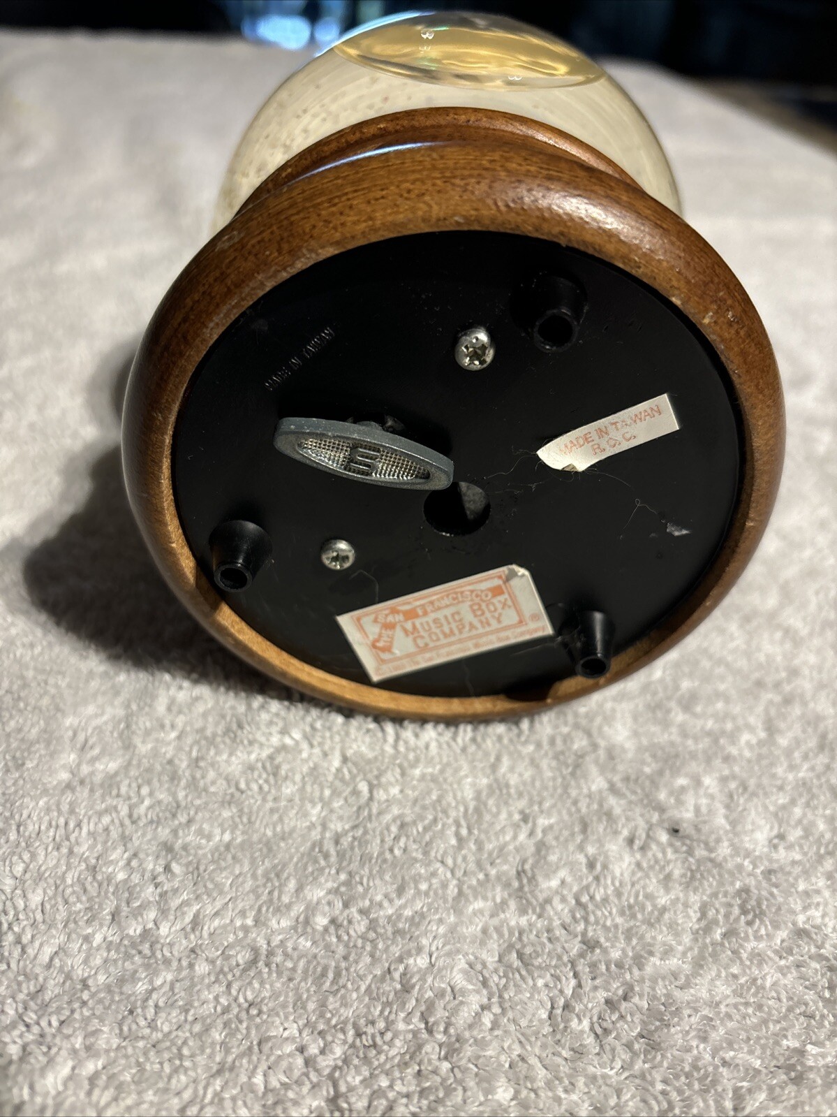 Picture 2 of 3