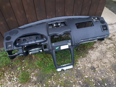 Maserati Quattroporte Bj08 M139  Amaturenbrett Schalttafel  Schwarz  