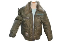 Winterjacke von WE Kids grün Gr. 146 /152 TOP