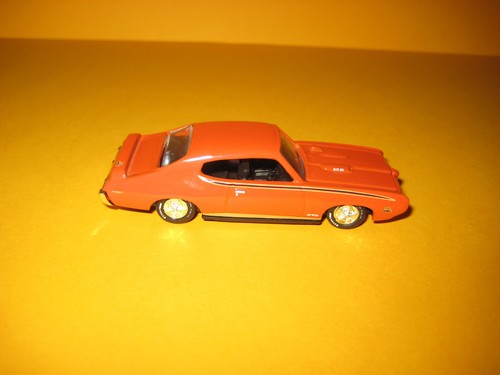Racing Champions - Ertl - 1:64 - Modellautos zur Auswahl - Model Cars - Bild 152 von 271