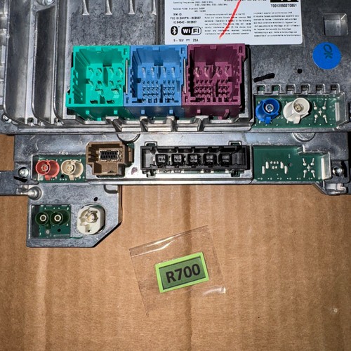 2022 CHRYSLER PACIFICA AUDIO RADIO RECEIVER CONTROL MODULE OEM 68581510AC - Picture 3 of 5
