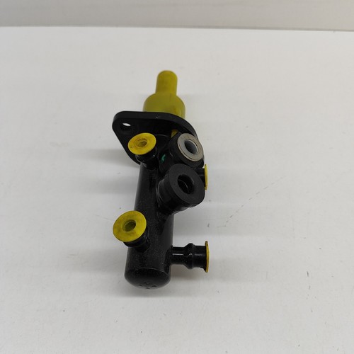 AUDI 80 B4 Brake Cylinder 893611021A 1994 24299712 NEW GENUINE - Picture 5 of 8