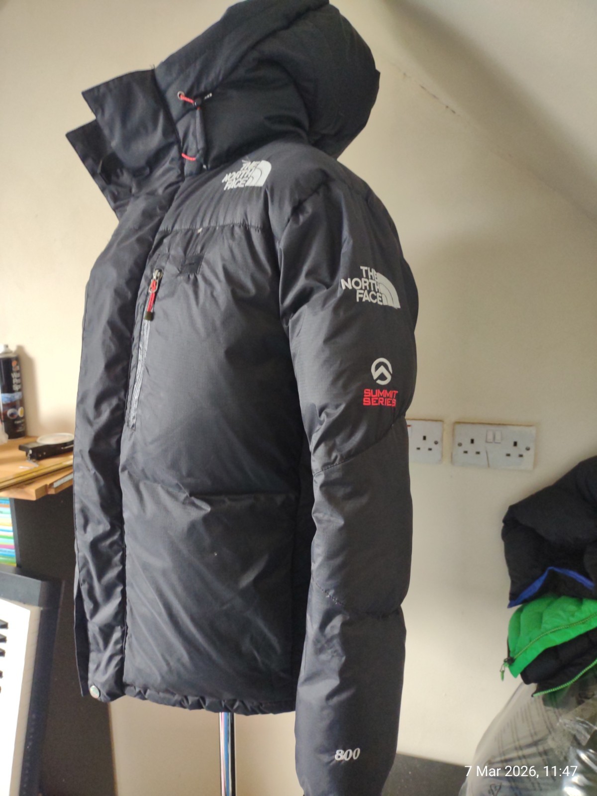 North Face Himalayan Parka 800 Summit Series - Men's Slim Medium image 8
