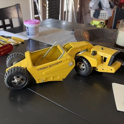 Vintage Tonka Mini Scraper All Steel Construction Vehicle