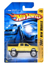 Hot Wheels 2006 Yellow Dodge Ram 1500 Double Cab Off-road Pickup Truck - New Hot Wheels 2006 Yellow Dodge Ram 1500 Double Cab Off-road Pickup Truck - New