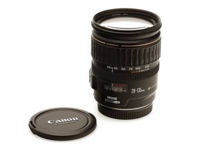 Canon Zoom Objektiv EF 3.5-5.6 / 28-135 mm IS USM für Canon EF Mount Vollformat
