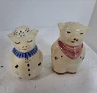 Shawnee Kitschy Pottery Pig Salt And Pepper Shakers Vintage 1940-1950 Smiley Pig