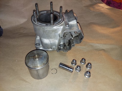96-00 2000 RM125 RM 125 OEM Cylinder Barrel Engine Top End Piston 1200-36830