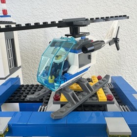 Lego 60047 City: Police Station (99.9% Complete)