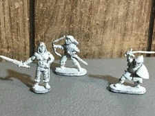A32073 RAL PARTHA METAL LOT UNKNOWN MINIATURES BARBARIAN ARCHER & ORC WARRIOR