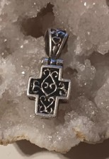 Small Reversible Hearts Filigree Cross Pendant Swinging Hinge Bale 1" 925
