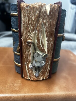 FIGI Graphics Vintage Book Shelf Figurine Desk Decor Ceramic Collectible 1996