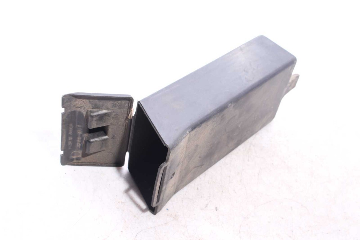 Bordwerkzeug Staufach Kawasaki ZX-10 ZXT00B 88-90 | eBay