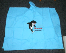 Vintage Sea World Vinyl Rain Poncho - 2817 Child Size Blue Shamu Killer Whale
