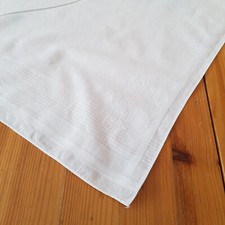 altes Stofftaschentuch Taschentuch wei&szlig; Vintage 11