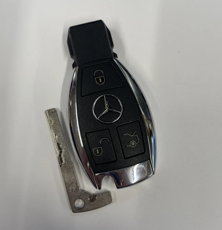 MERCEDES 3 BUTTON REMOTE SMART KEY FOB TESTED LOOK! A C E CLASS, ETC!! CHROME - Image 4 of 4