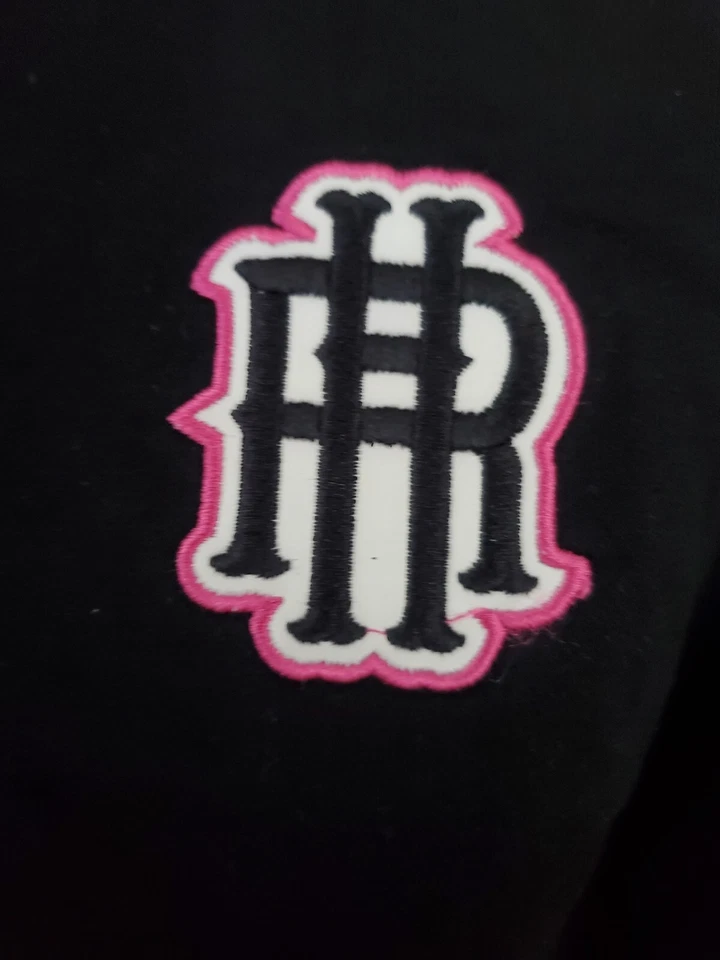 Headrush Womens "Fear None" Cropped Handstitched Hoodie Black/Pink Size Medium - Imagem 4 de 4