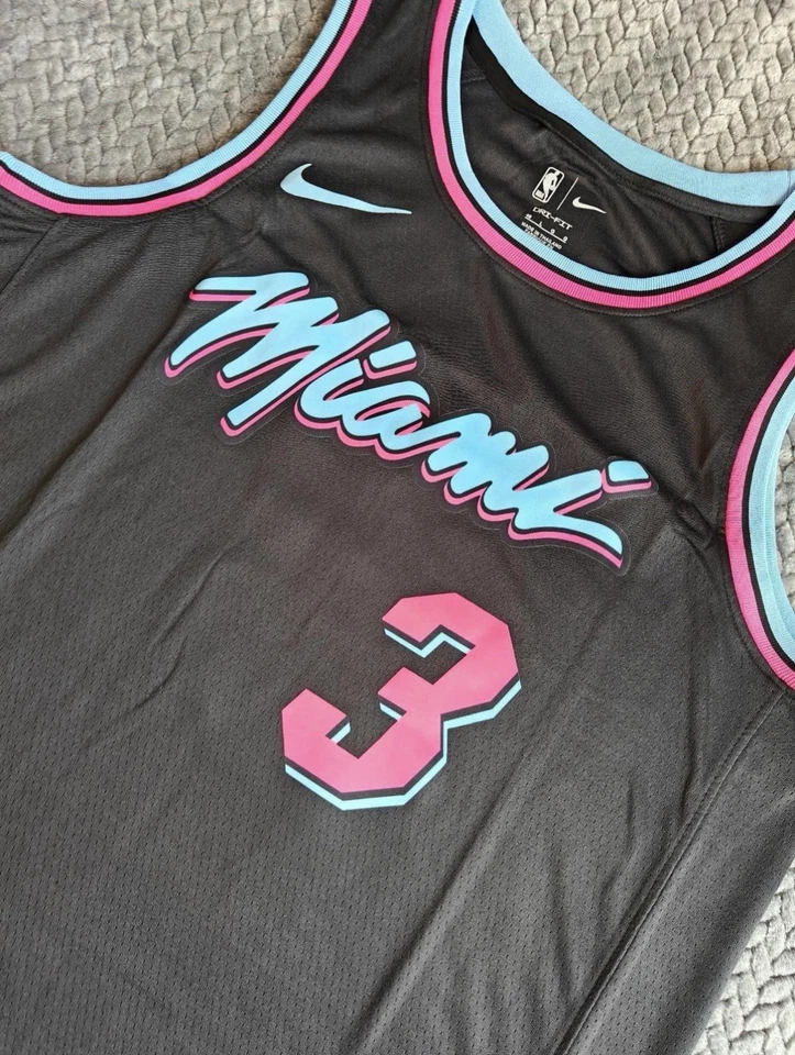 Camiseta Miami Heat Dwayne Wade para hombre talla grande negra y rosa #3 Foto 4 de 4