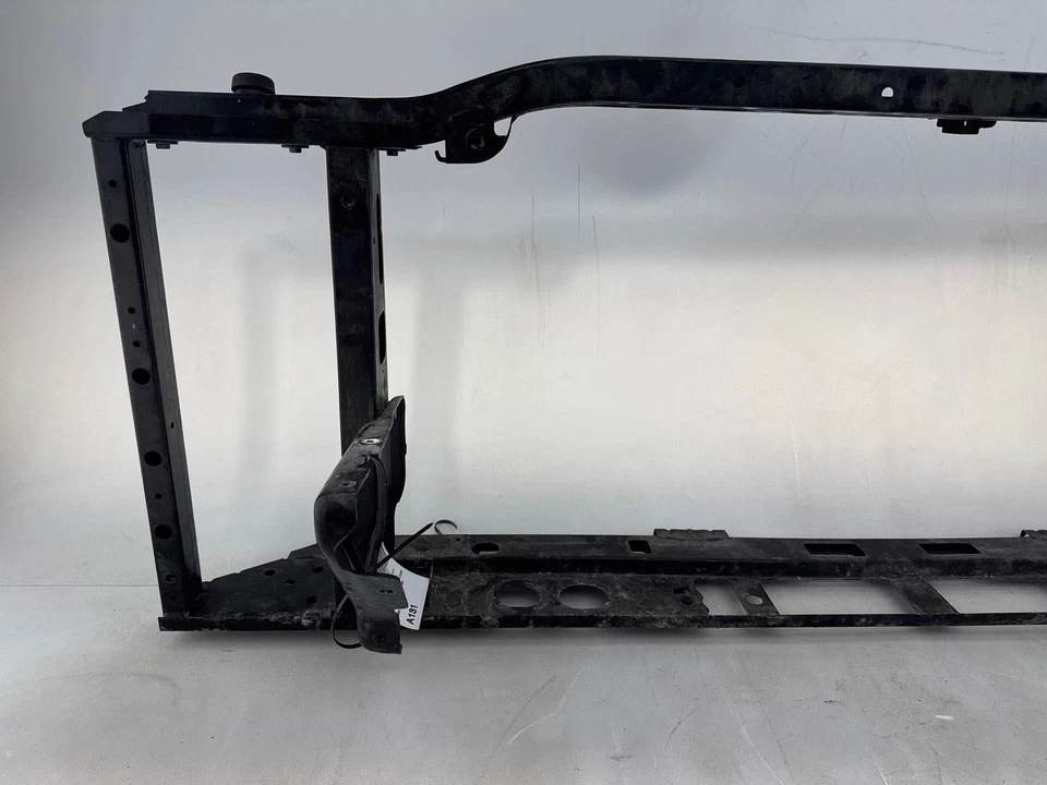 GMC Yukon XL 1500 2015-2020 conjunto de soporte de radiador OEM Foto 2 de 4