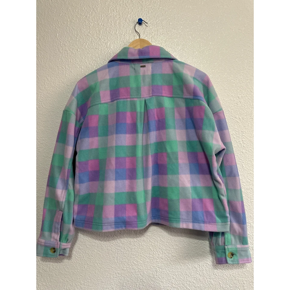 Chaqueta Camisa O'Neill Polar a Cuadros, Mujer Talla Pequeña, Abotonada, Acogedora Foto 2 de 3