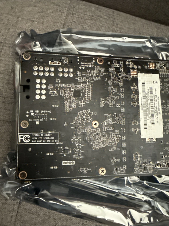 PNY GeForce GTX 1080 Ti 11GB GDDR5X Graphics Card - Image 4 of 4