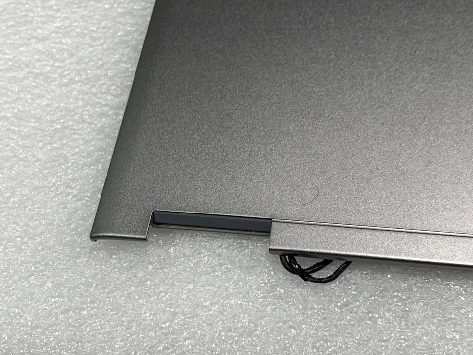 ✔️ Tapa Trasera Dell Vostro V130 130 Lcd con Webcam 0H0M75 60.4M104.003 Foto 3 de 4