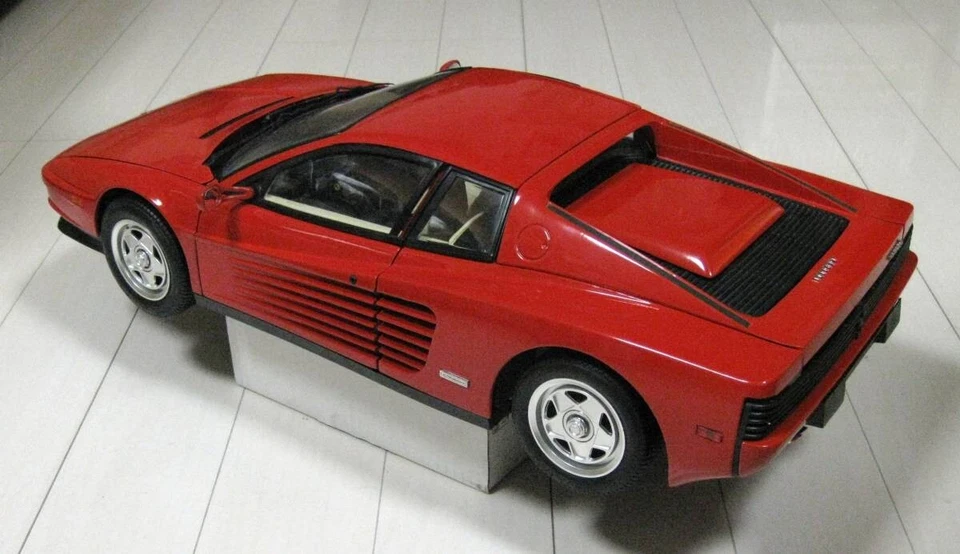 POCHER 1/8 Ferrari Testarossa Coupe Red Rare Miniature Car - Image 2 of 4