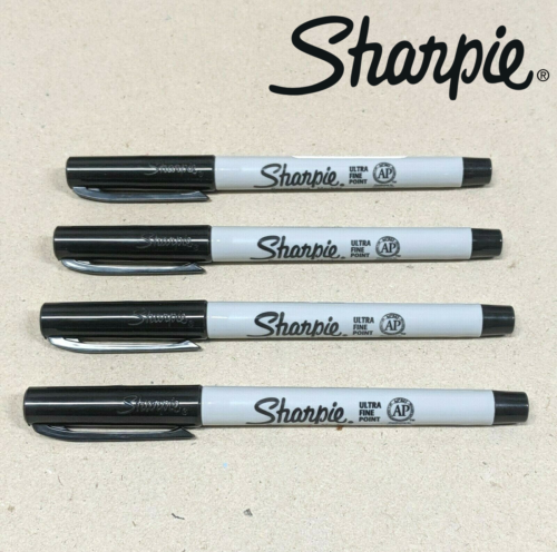 4 x Sharpie Permanent Marker Ultra Fine Point 0.3mm Ultra Fine Black 37121 - Picture 1 of 6