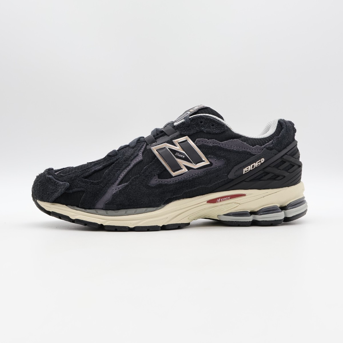 M1906DD New Balance 1906D Protection Pack Black Dark Grey White