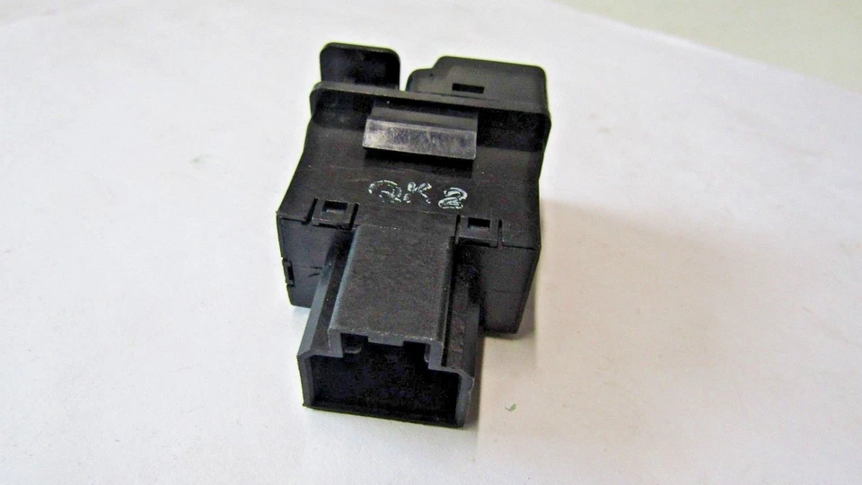 YH-523 MOTORCRAFT A C AIRE ACONDICIONADO INTERRUPTOR DE ENCENDIDO APAGADO Foto 3 de 4