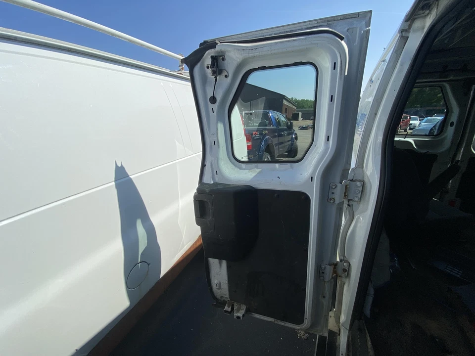 Used Rear Right Door Assembly Rear Side fits: 2015 Ford Transit 250 hinged low r Foto 3 de 4