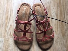 Naturalizer N5 Comfort Roman Gladiator Sandals Size 4 Coral
