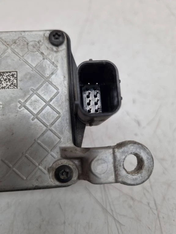 Nissan Qashqai 2016 Distronic radar sensor 4057146068 IVI4049 - Image 3 of 4