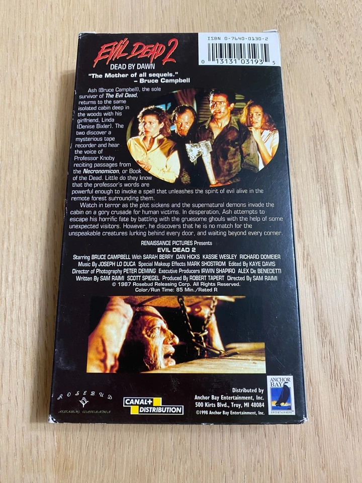 Evil Dead 2 Dead by Dawn VHS Anchor Bay Bruce Campbell Sarah Berry Horror Scary Foto 3 de 4