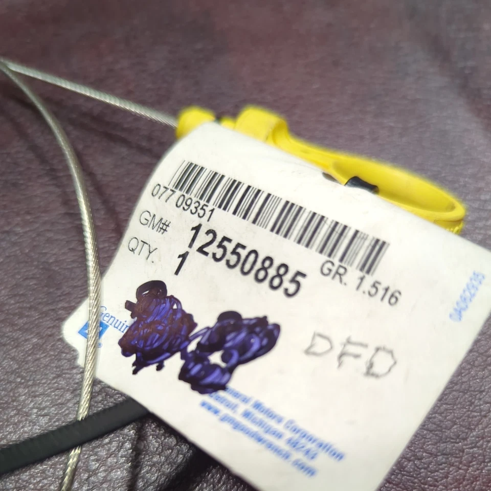 Varilla de medición de aceite de motor NOS Chevrolet Express 2500/3500 P30 GMC Savana 2500 P3500 Foto 2 de 4