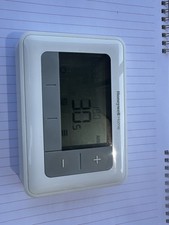 Honeywell T4 Wired 7-Day Programmable Thermostat T4H110A1021