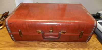 Vintage  50 s Samsonite Shwayder Bros Style 4921 Hard Shell Suitcase no key
