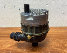 Mercedes-Benz GLE 300d 4MATIC Elektrische Zusatzwasserpumpe A0005006500 Original Mercedes-Benz GLE 300d 4MATIC Elektrische Zusatzwasserpumpe A0005006500 Original