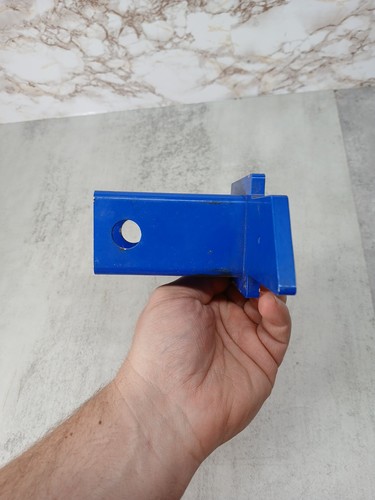 Vintage Chevy Bowtie Shaped Hitch Cover (Blue & Chrome) - Picture 6 of 11