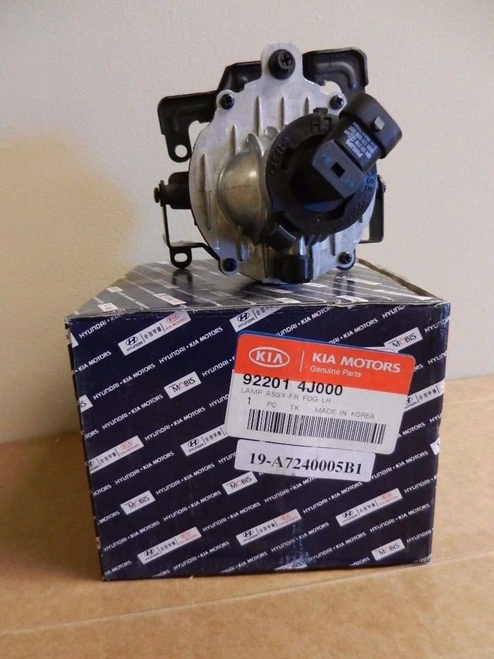 Luz antiniebla de vidrio para conductor izquierdo Oringal OEM 07-2008 Hyundai Entourage 92201-4J000 Foto 2 de 3